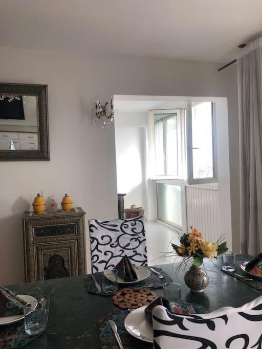 Apparemment Vu Sur Apartment