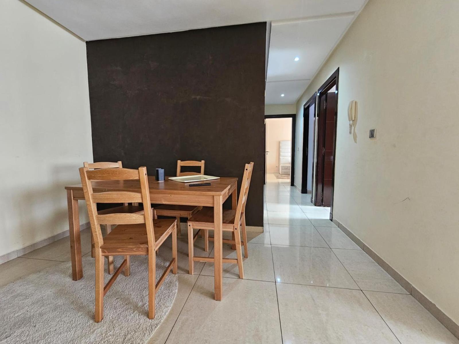 Charming Islan Ac/wifi Apartment *