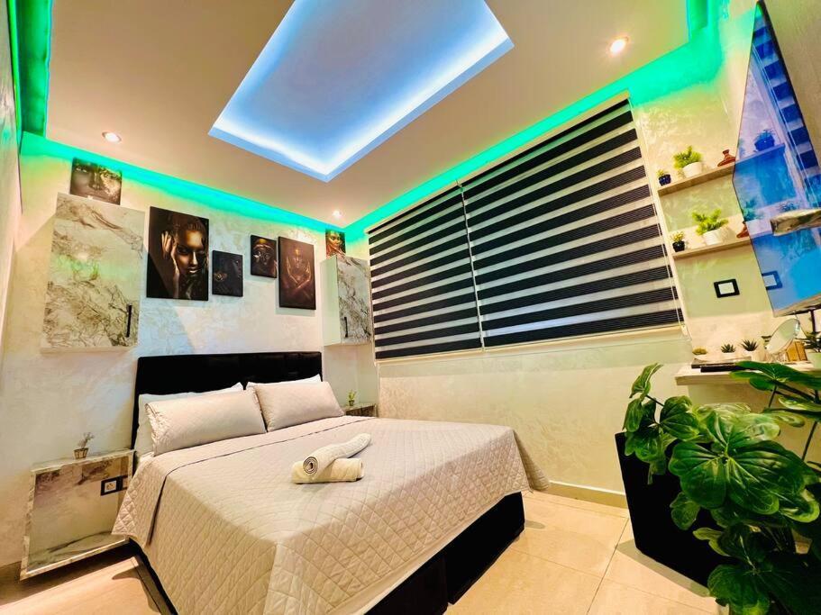 Oasis Luxe 1br With Sunny Pool