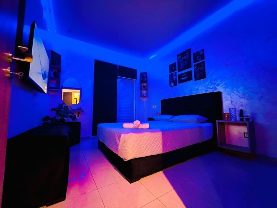 Oasis Luxe 1br With Sunny Pool Apartment *