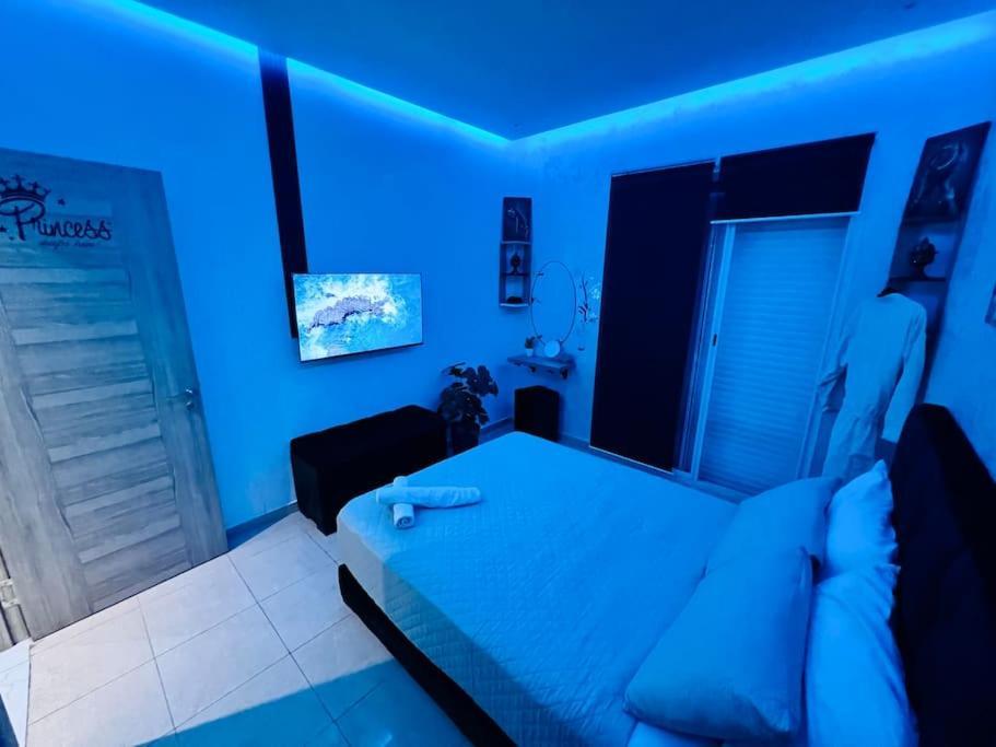 Oasis Luxe 1br With Sunny Pool