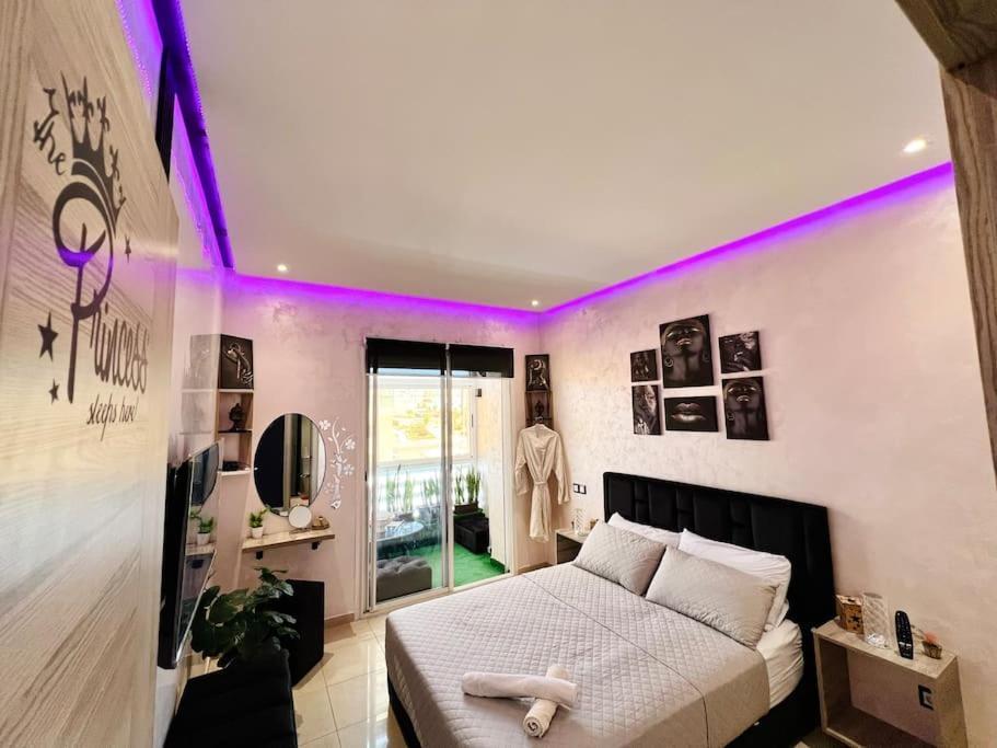 Apartment Oasis Luxe 1br With Sunny Pool