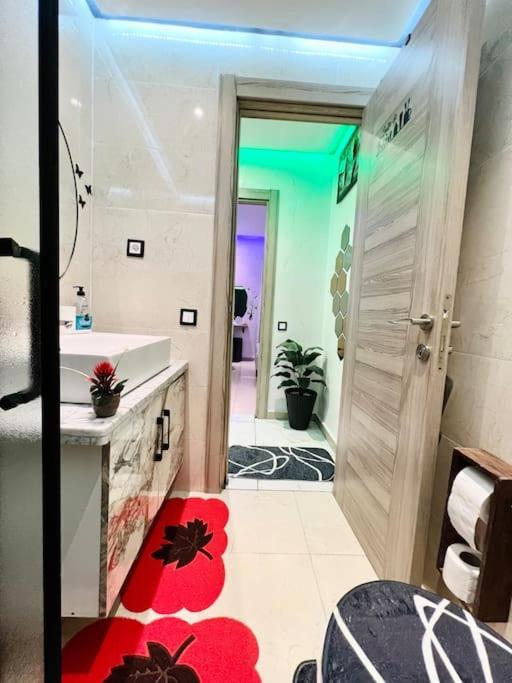 Oasis Luxe 1br With Sunny Pool *