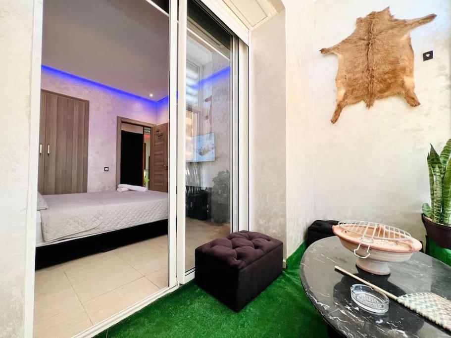 Oasis Luxe 1br With Sunny Pool Apartment