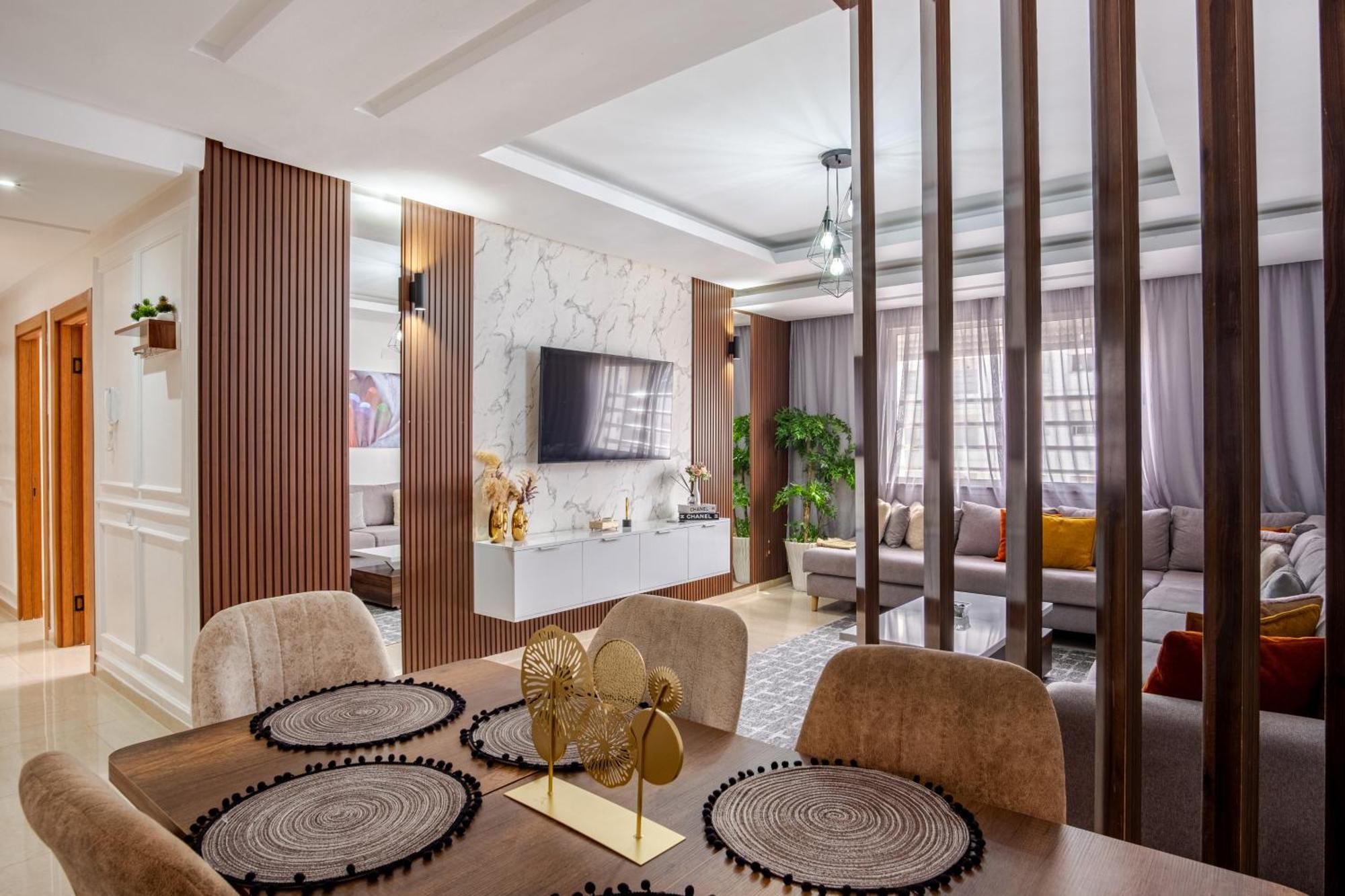 Luxury Two Beds In Apartment