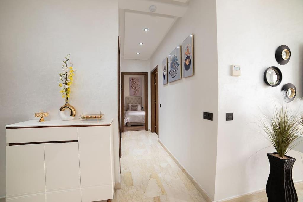 Hivernage Apartment