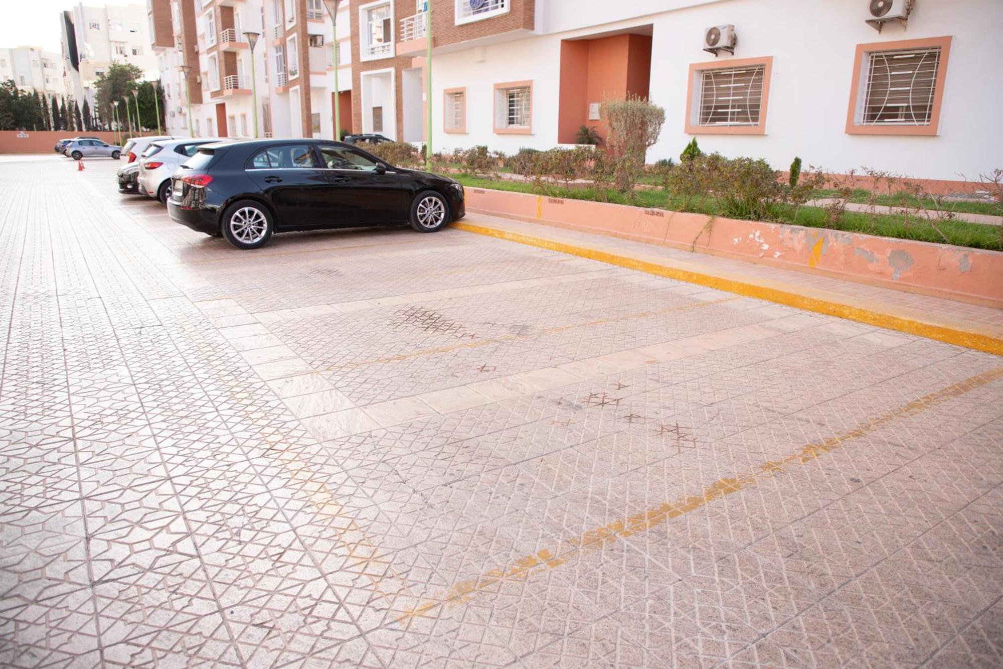 Peaceful In Hay Al Mohammad, Apartment