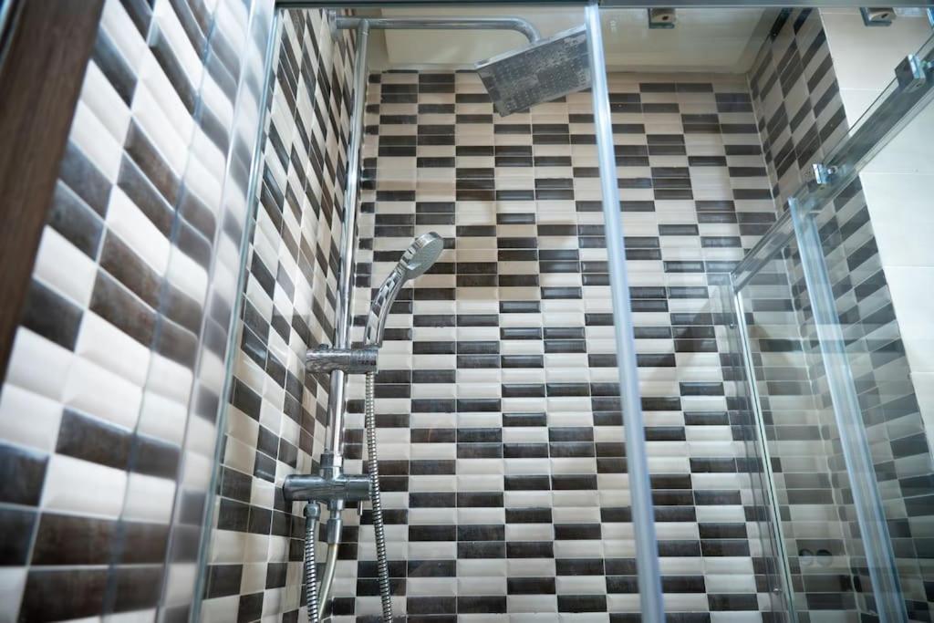 Apartment Prime 2br With Pool, Near And Cafes Agadir