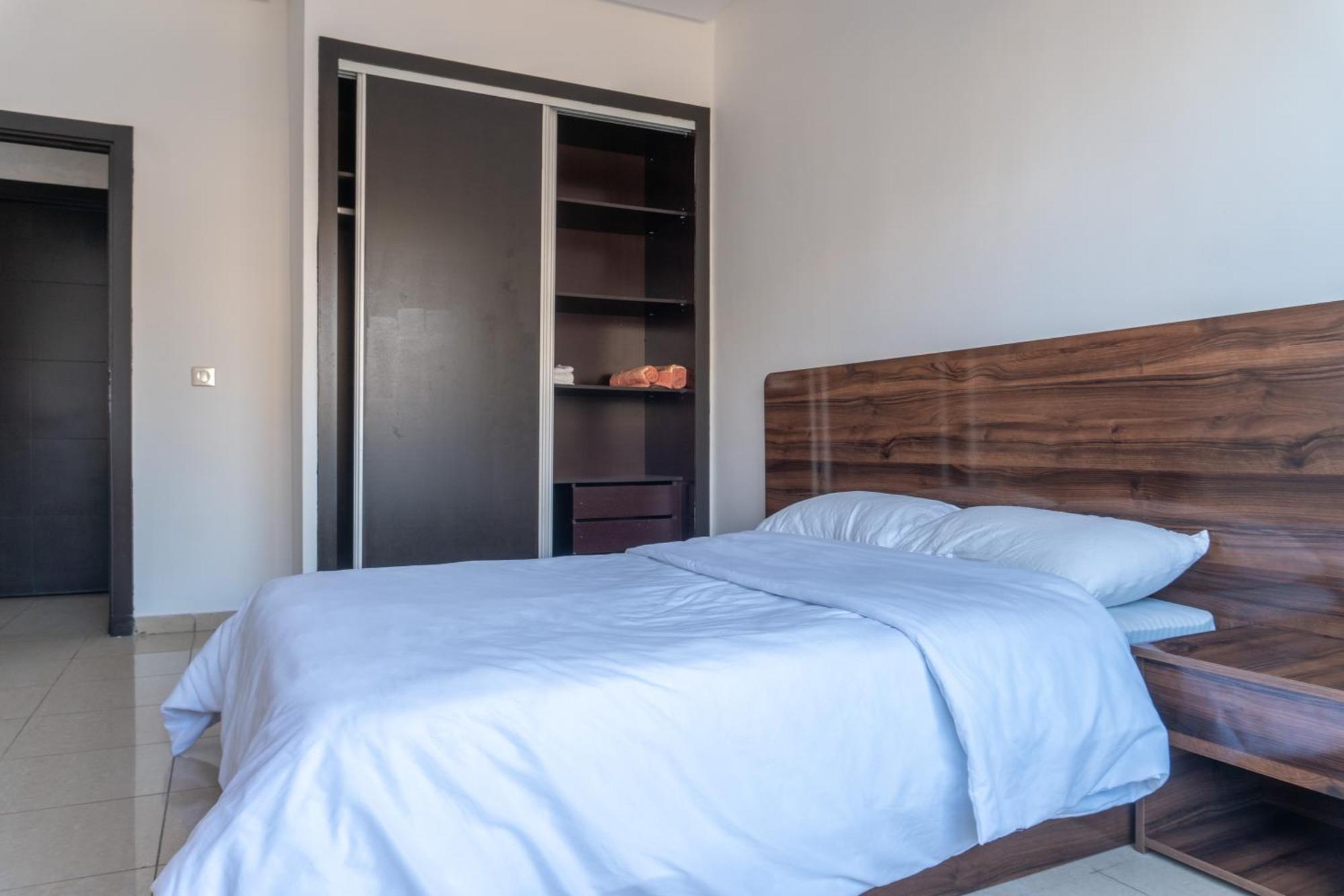 Oss Apartment