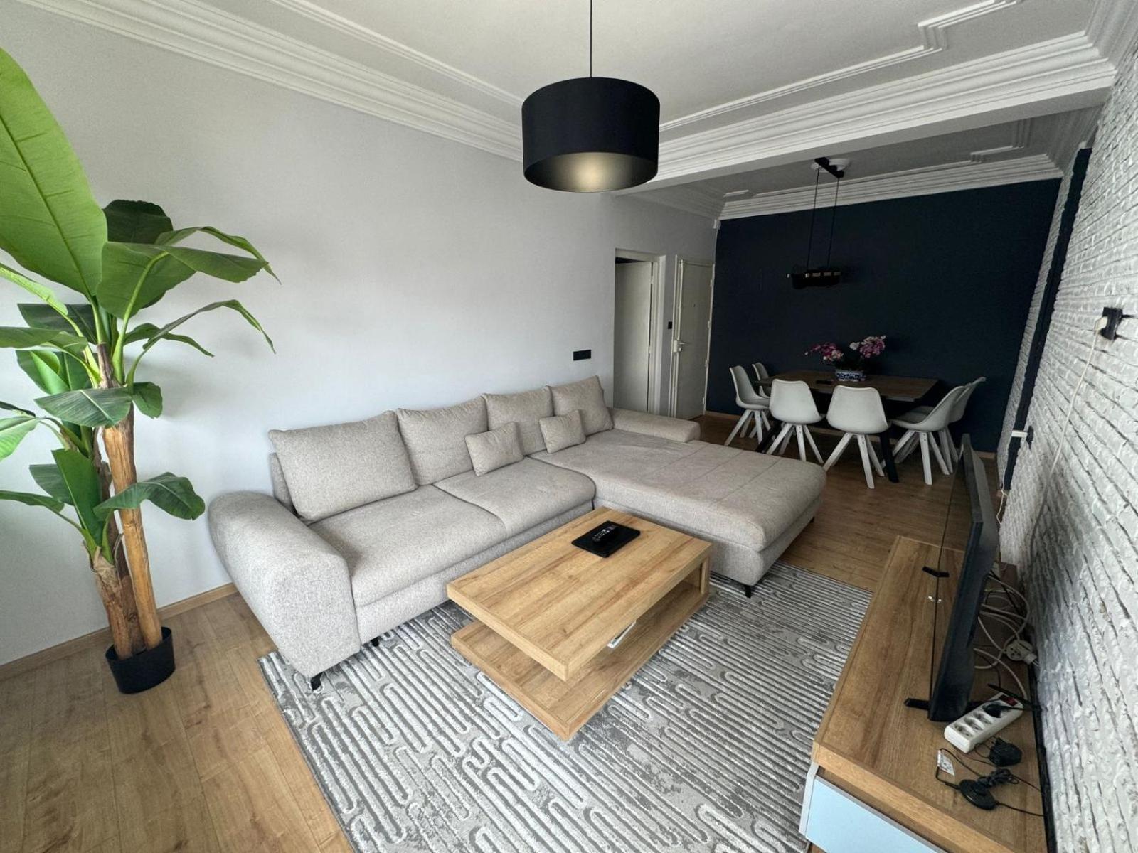 Luxe Centre Apartment