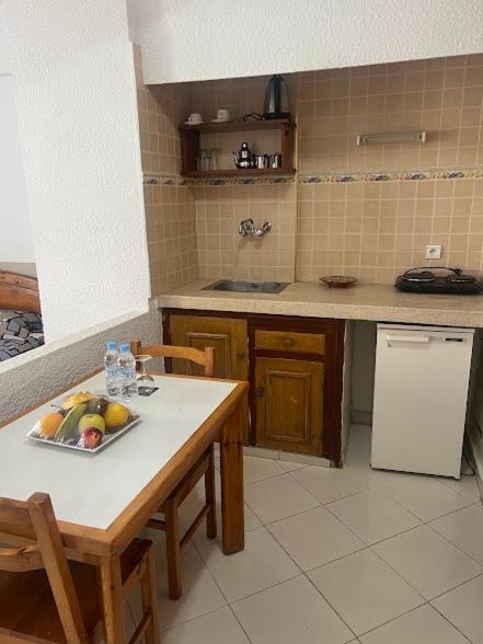 Studiotel Afoud 3*