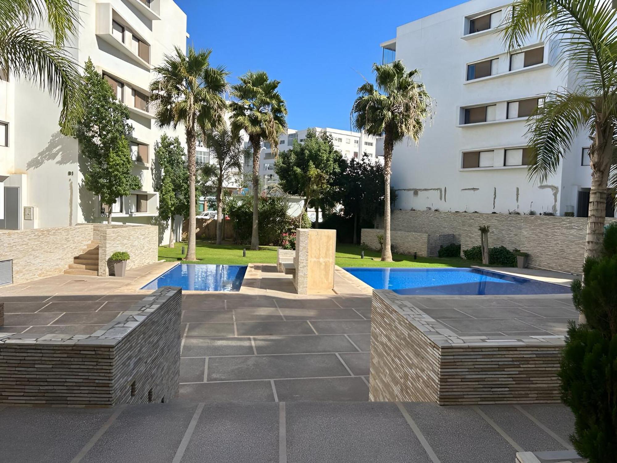 Standing Iken Parc Founty Apartment Agadir
