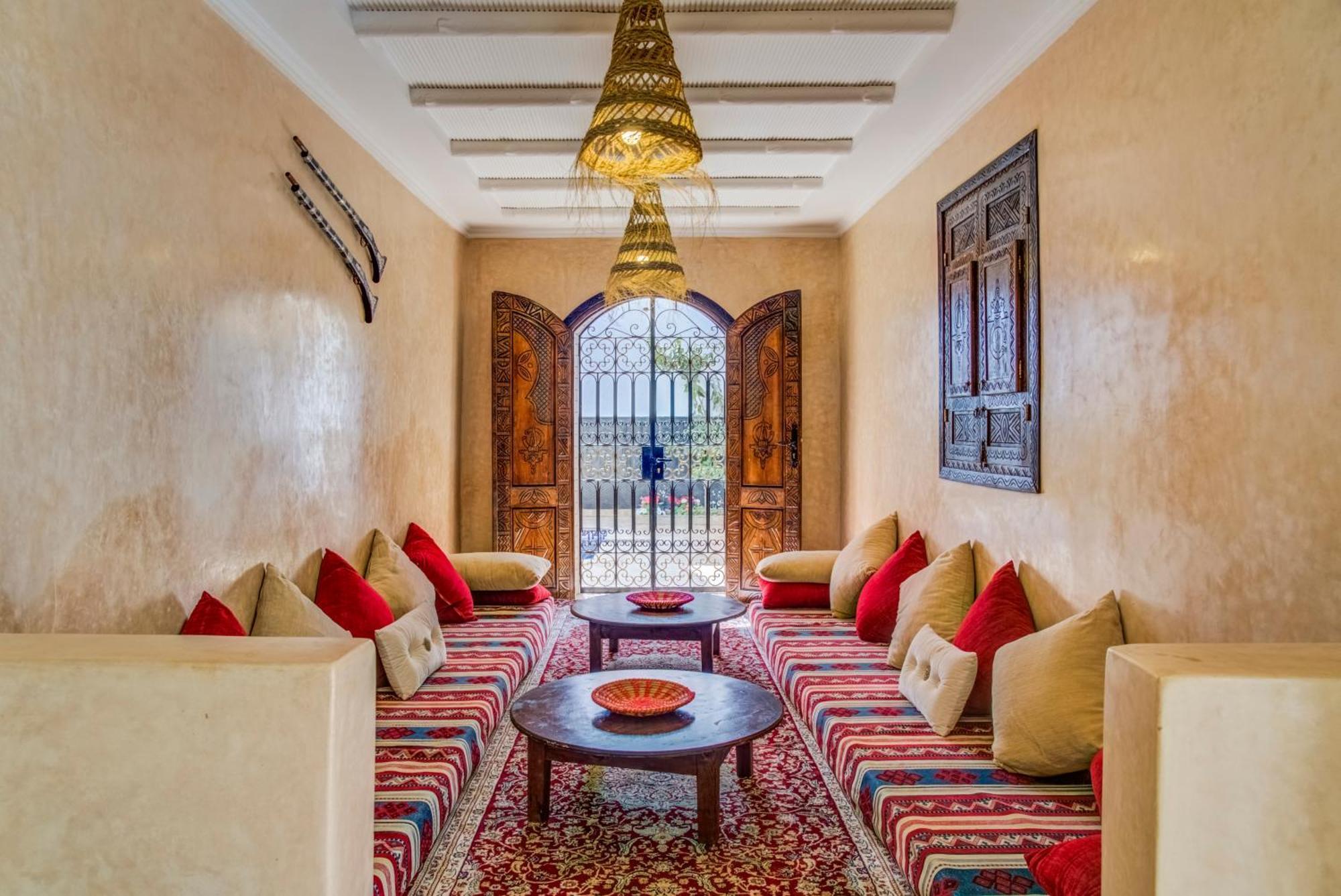 Artisana With Private Pool, & Mountain Views Villa *