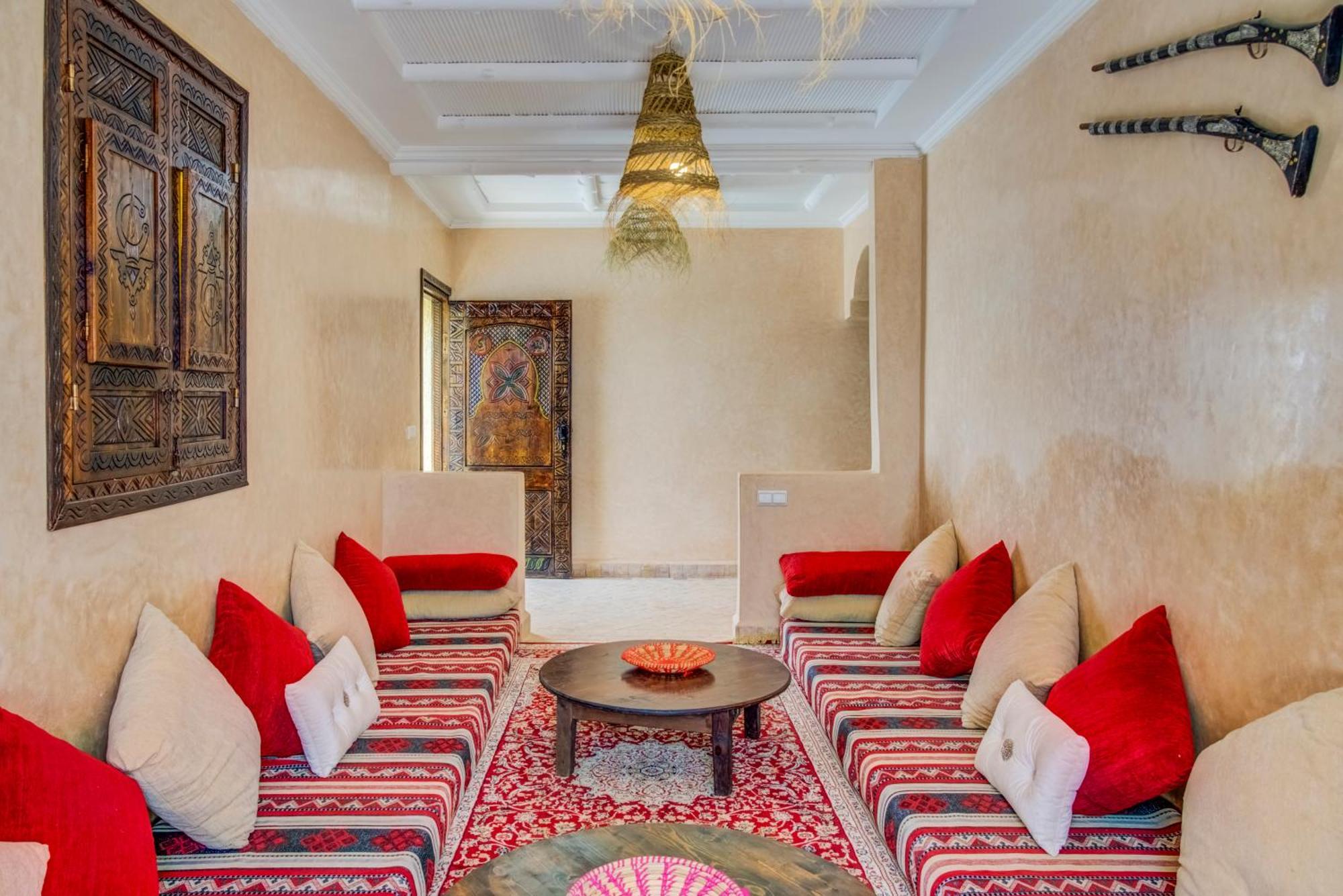 Artisana With Private Pool, & Mountain Views Villa *