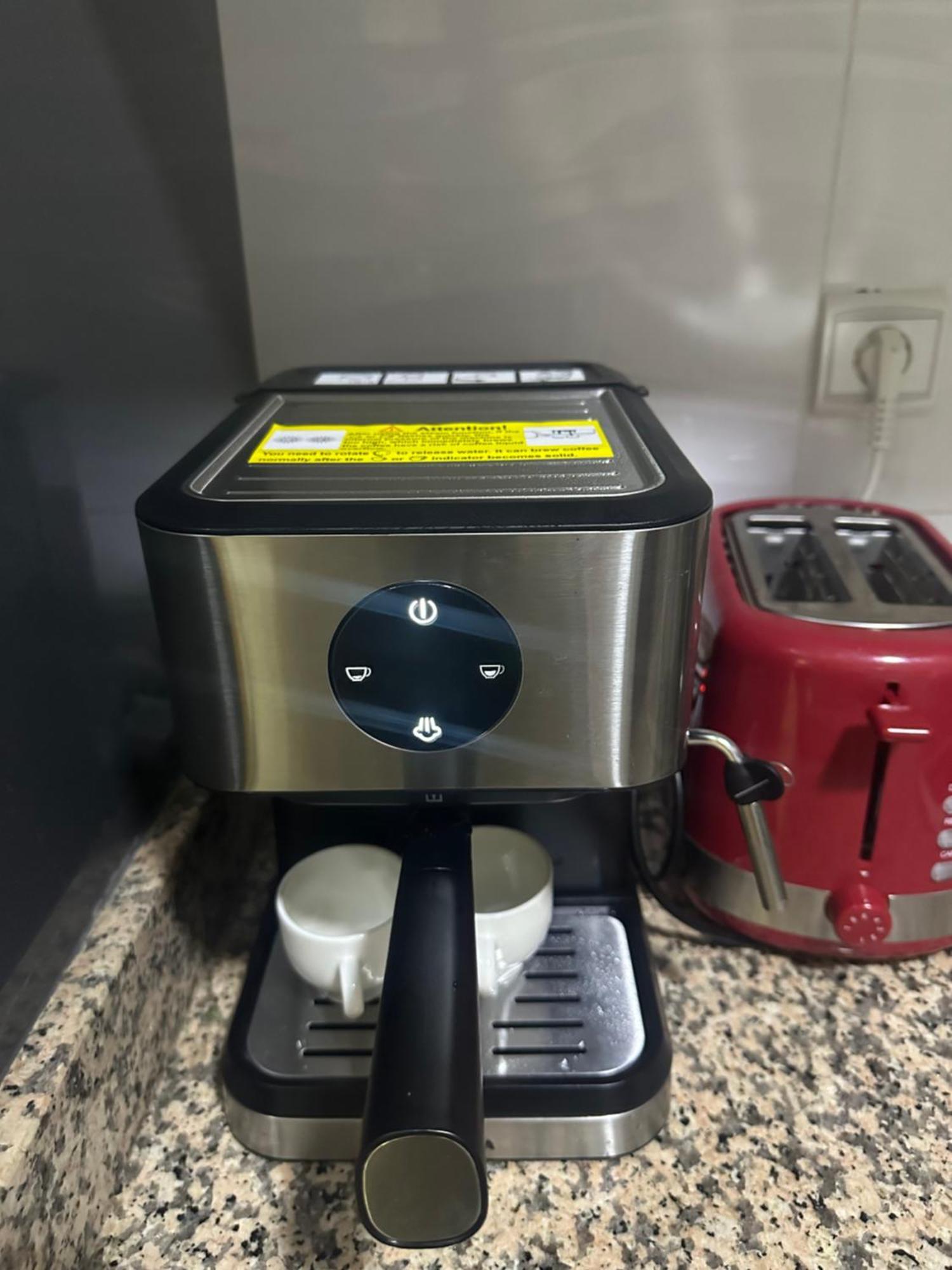 Only For Families Apartment *