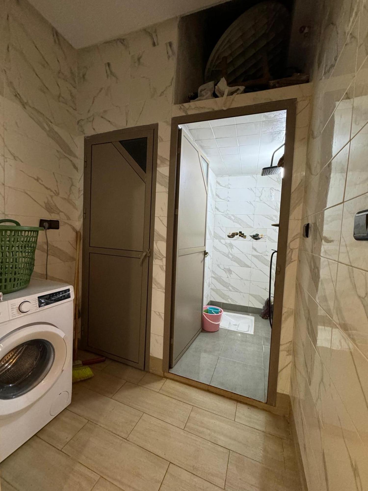 Apartment Un De Luxe, De Litterature Sur