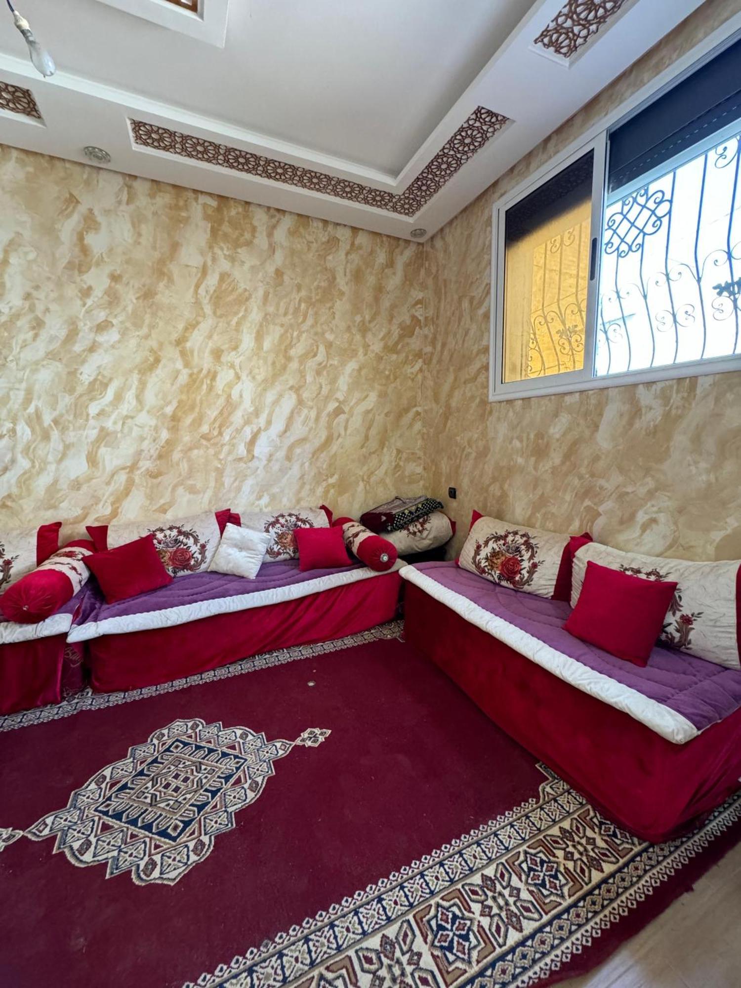 Apartment Un De Luxe, De Litterature Sur