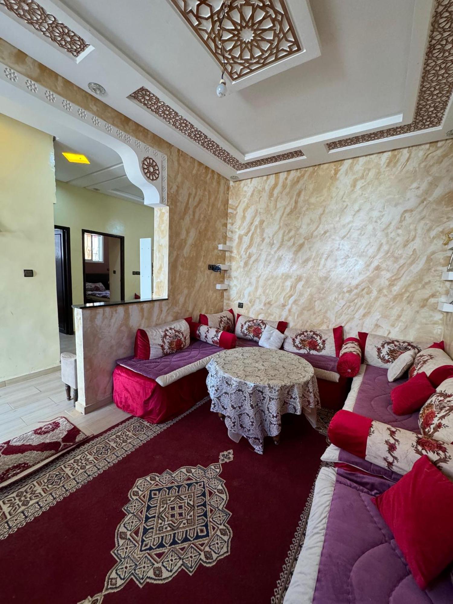 Un De Luxe, De Litterature Sur Agadir