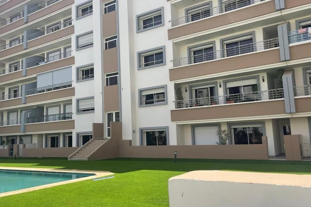 De Luxe Vue Sur Piscine Appartement Agadir