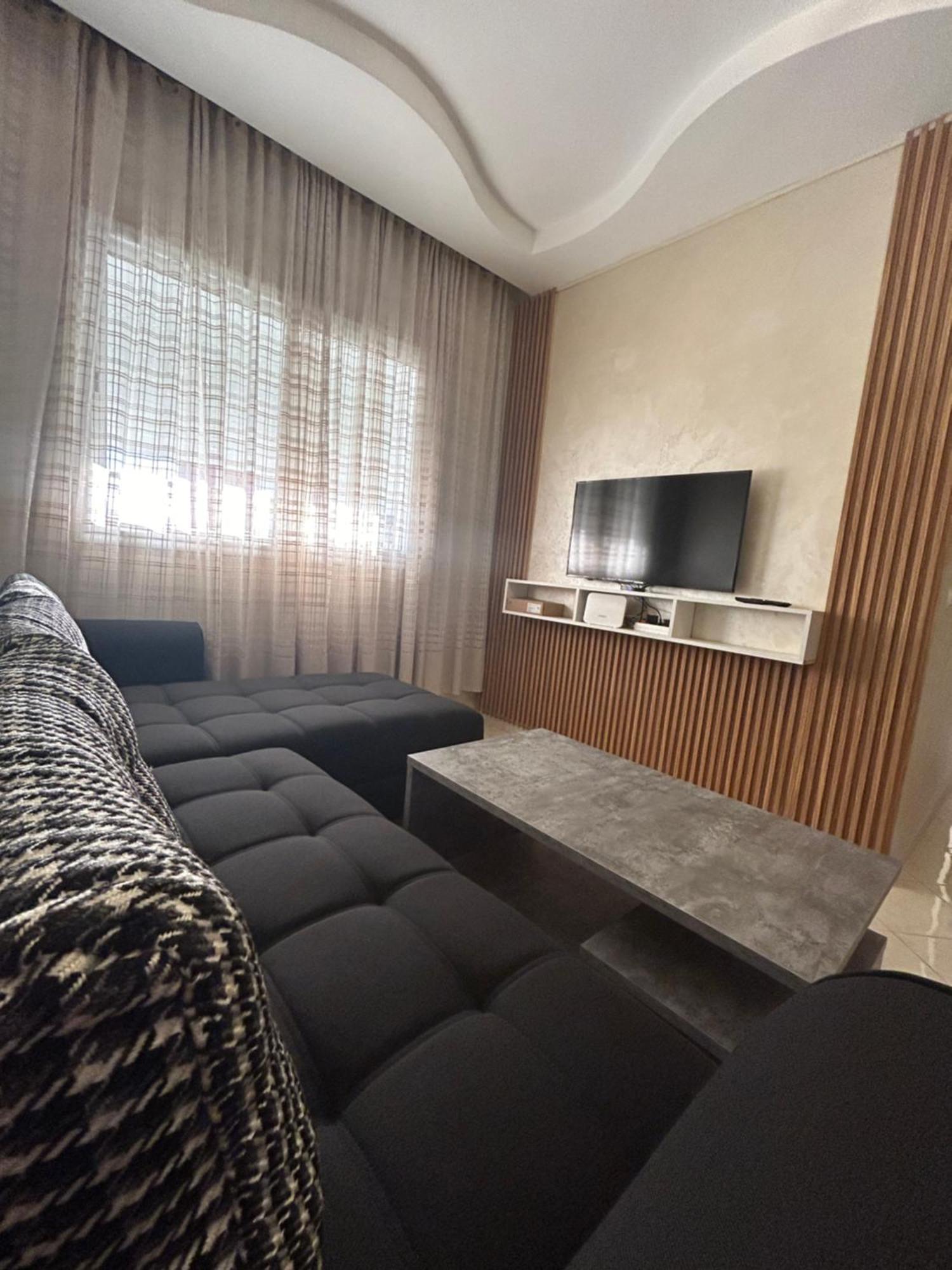 Farahhome Apartment
