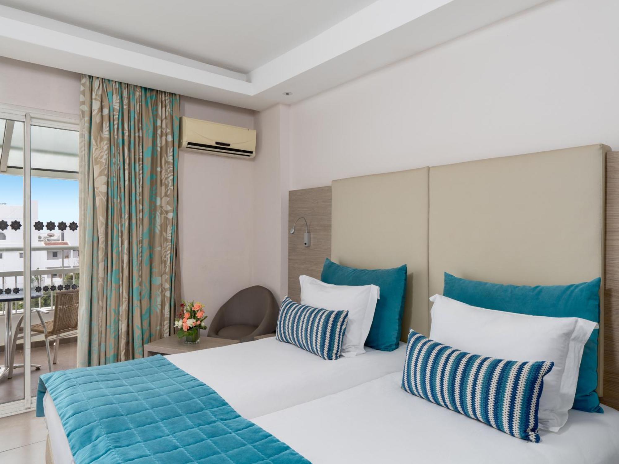 Hotel Amadil Ocean Club