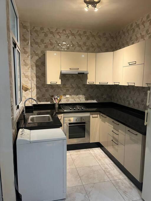 Apartment Confortable A *