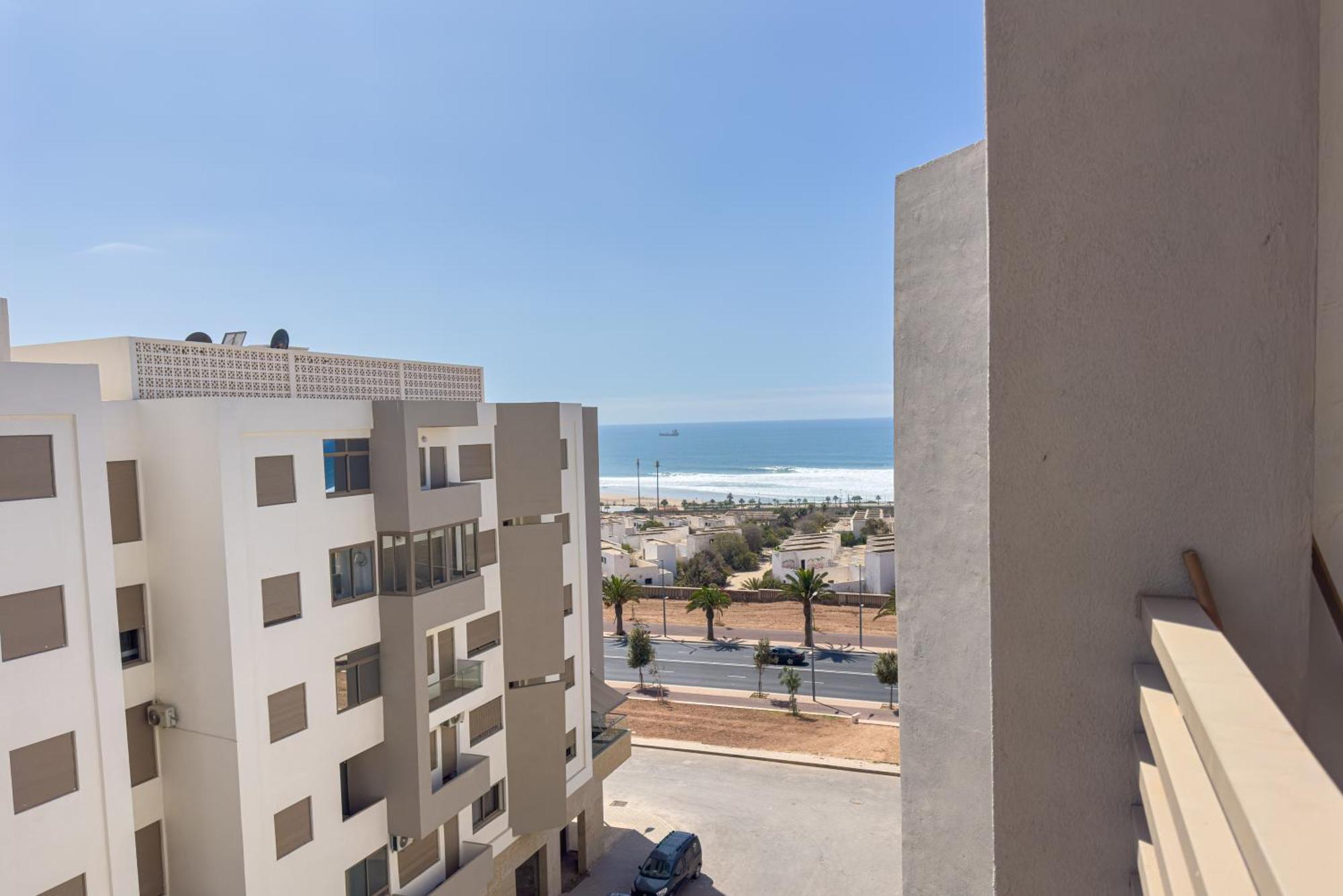 Anza Apartment