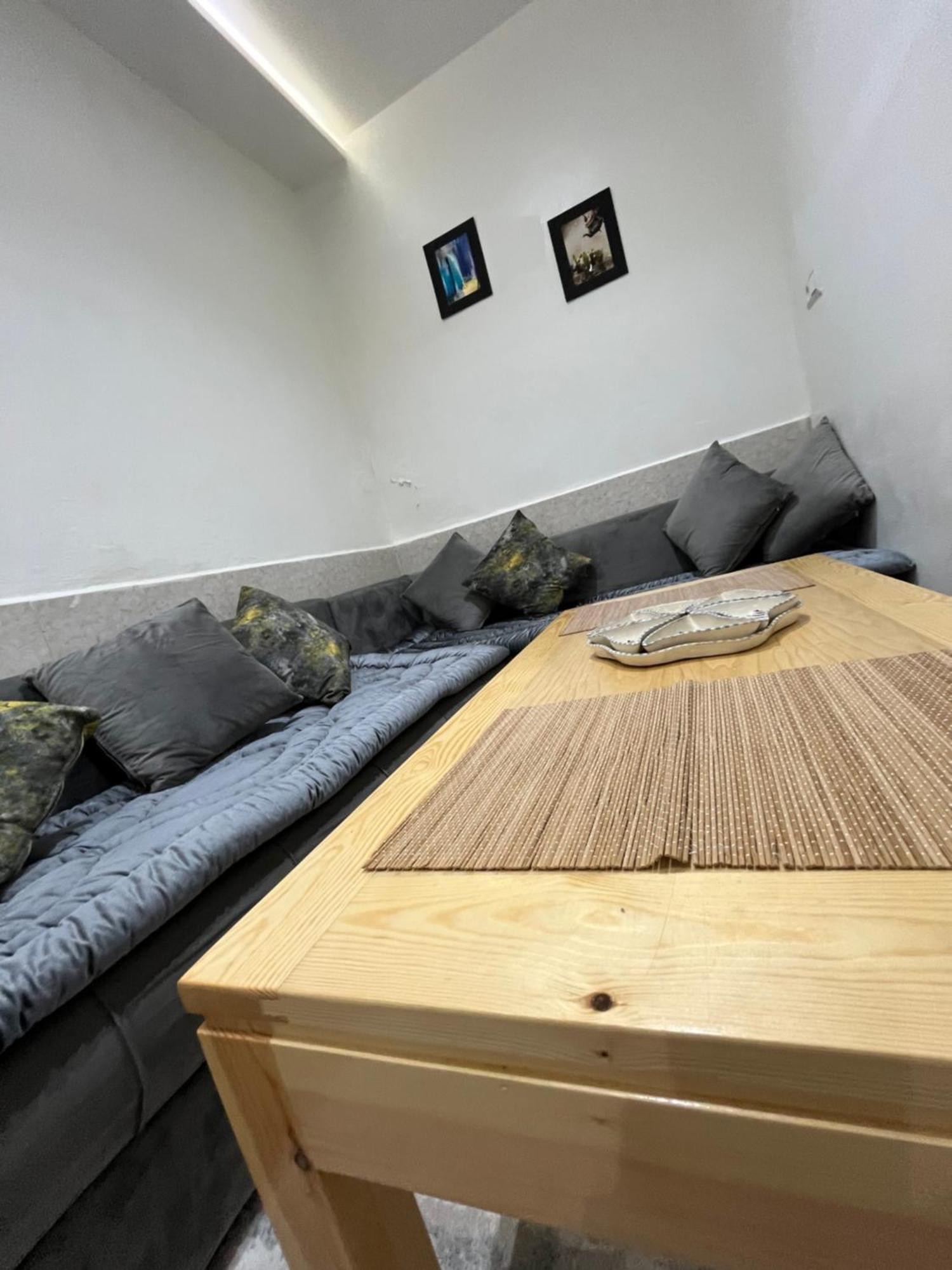 Appartement House 2 *