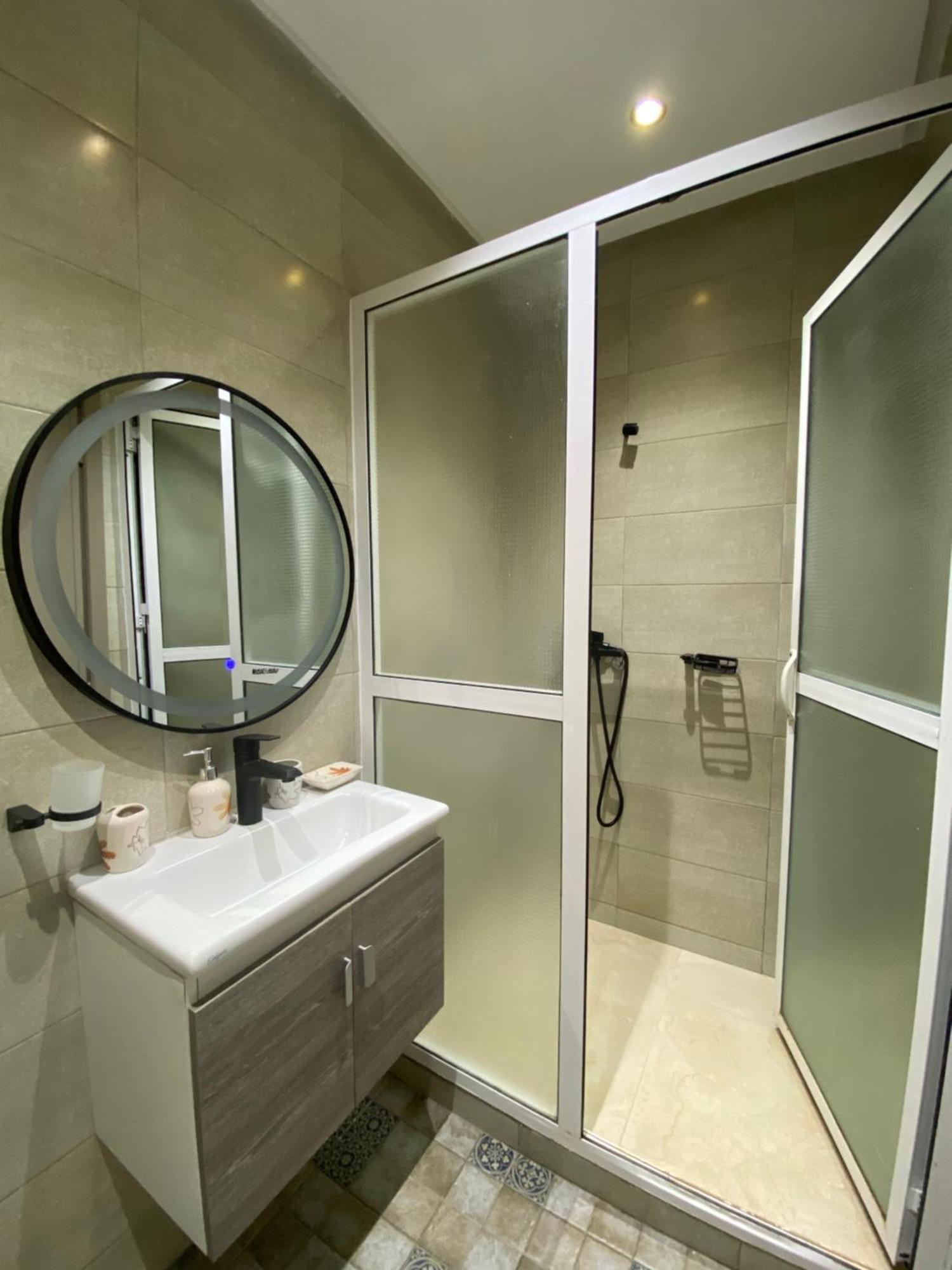 Cozy, Secure And Perfect For Family Apartment *