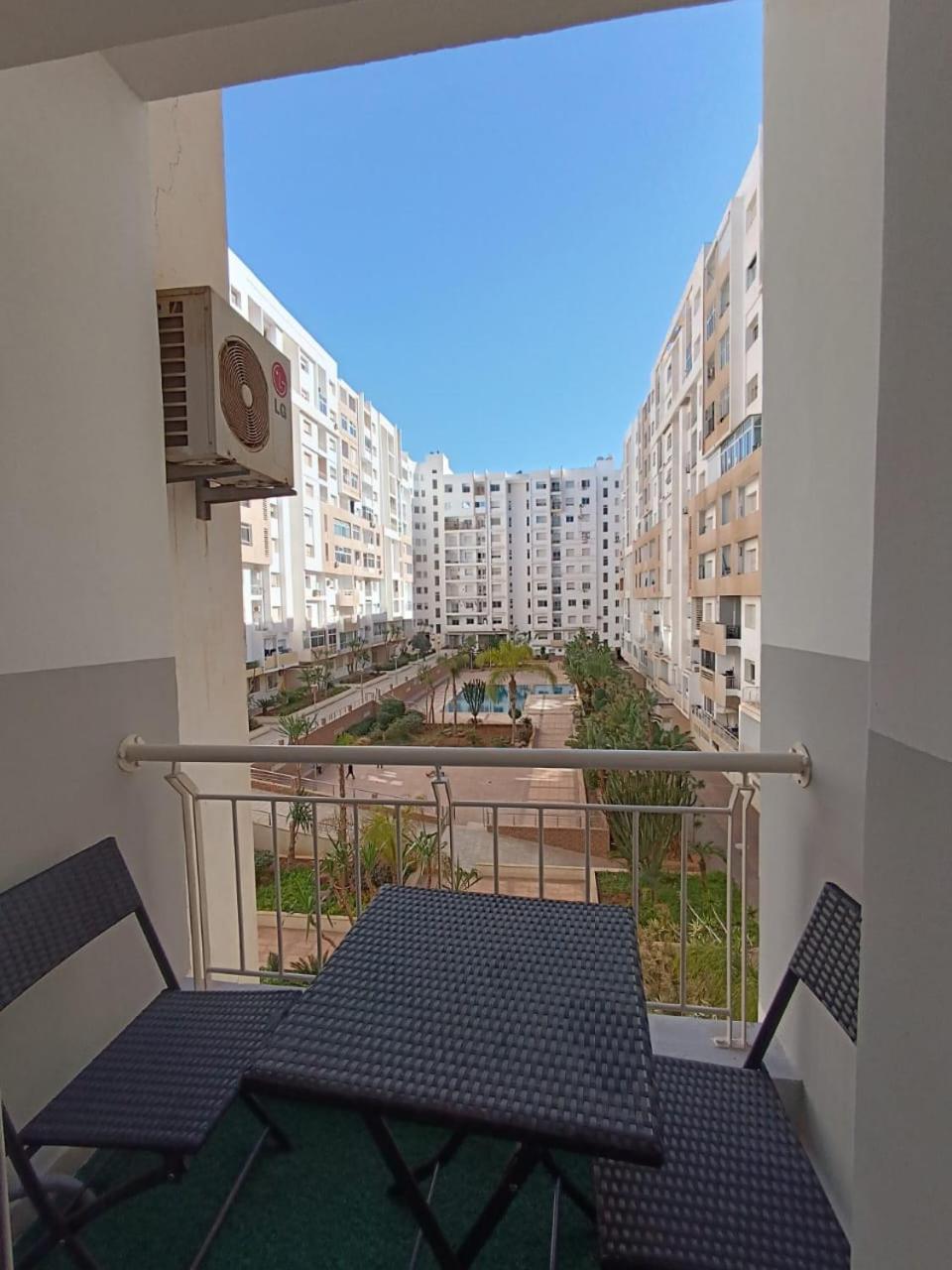 Apartment Urban Oasis Near Downtown Perfect Location And Comfort *