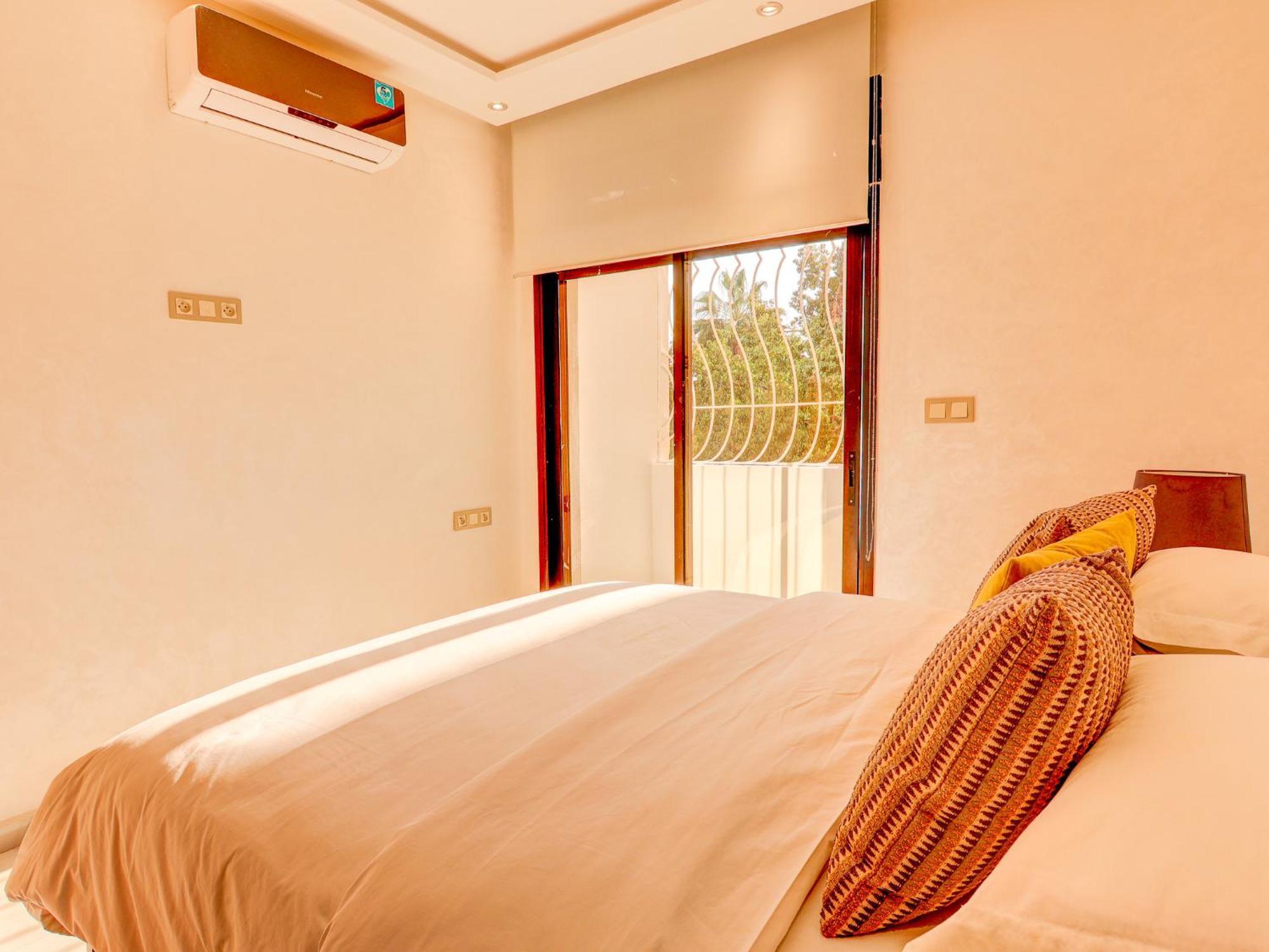 Massilia - - 4 Px Apartment *