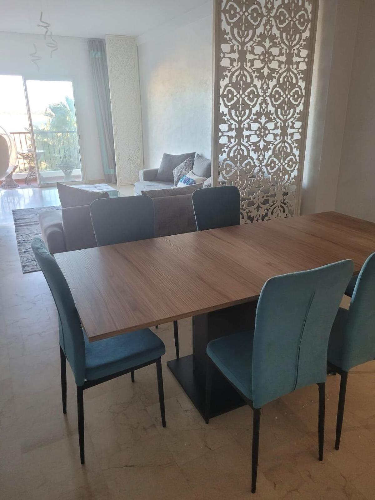 Apartment Sublime A La Marina Vue Sur Et Piscine Agadir