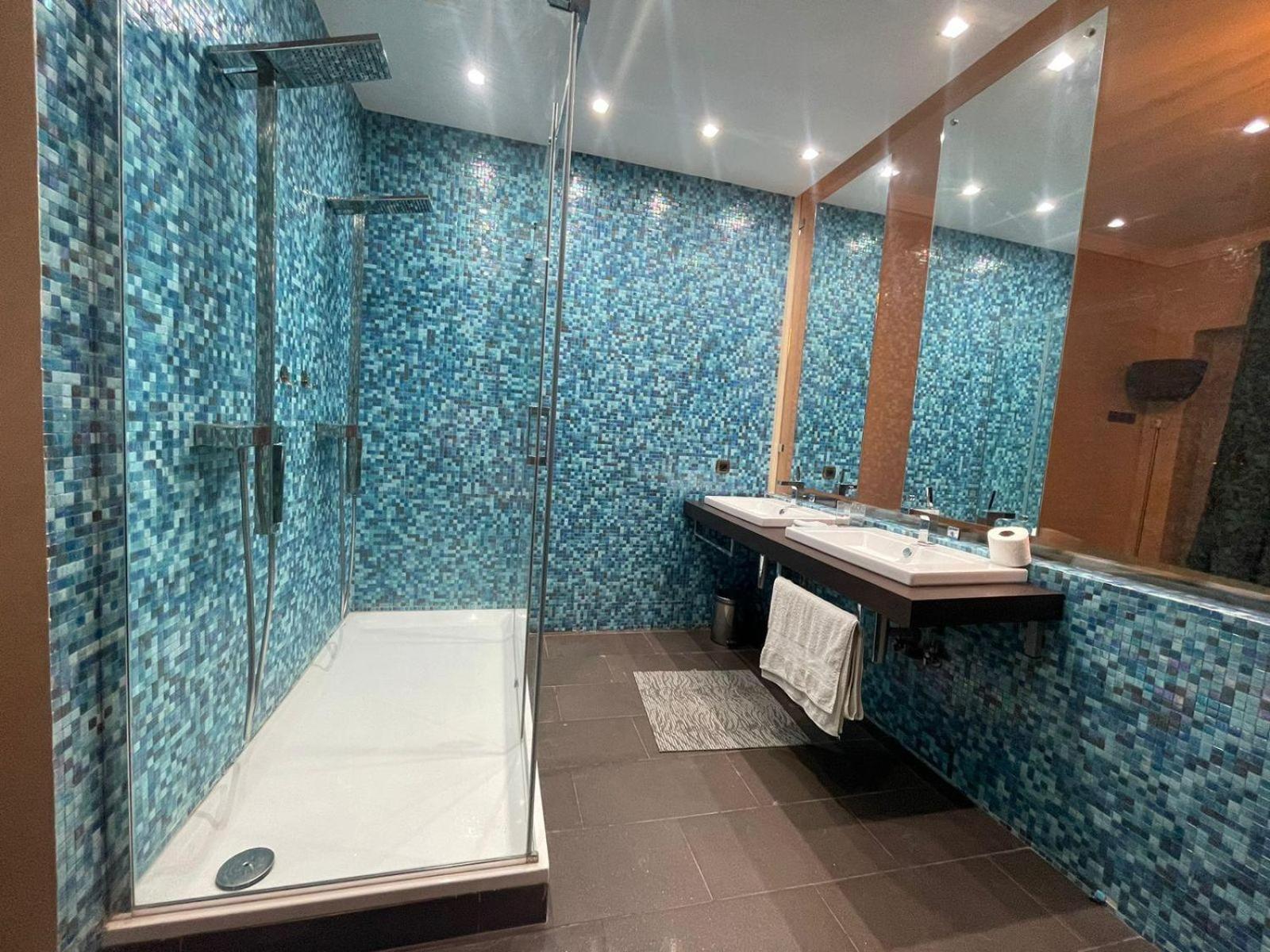 Sublime A La Marina Vue Sur Et Piscine Apartment *