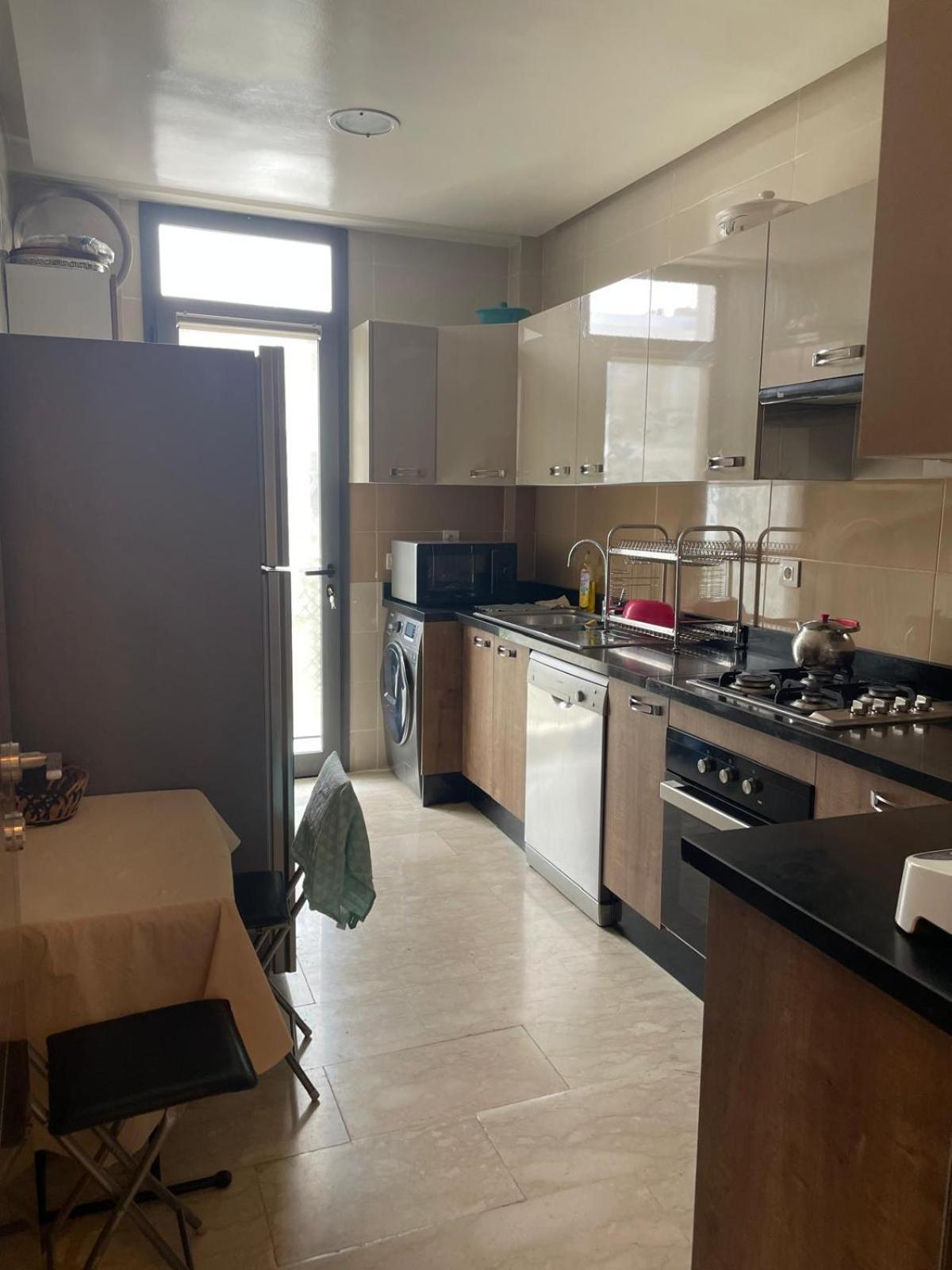 De Lux A Louer Apartment *
