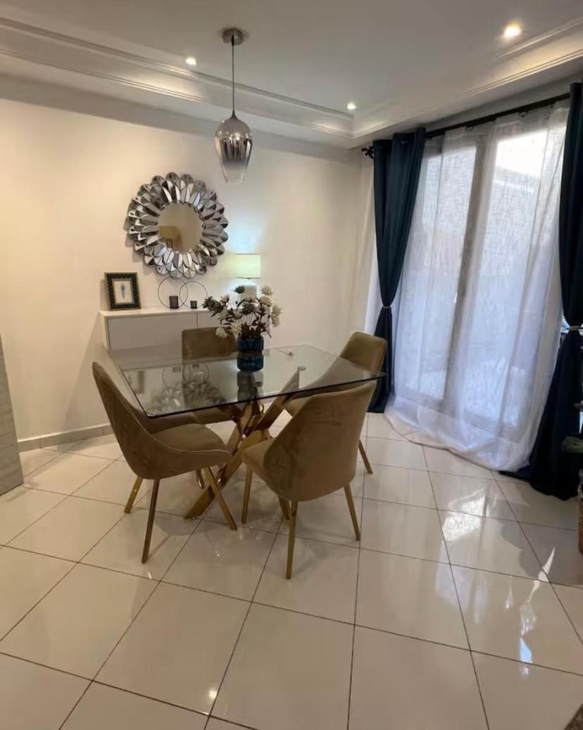 Confort Et Elegance Apartment