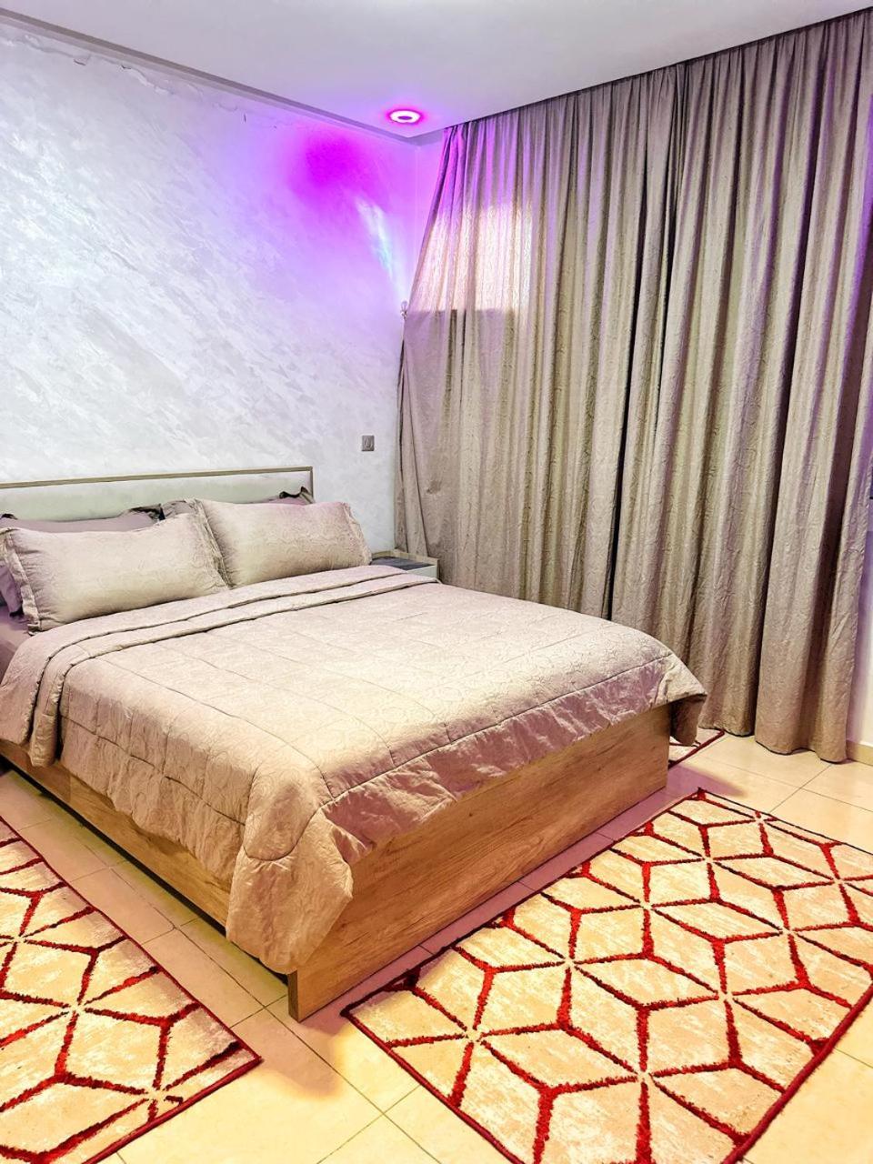 Your Charming With Swimming Pool Apartment