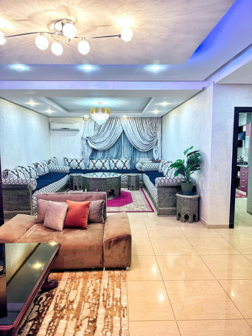 Your Charming With Swimming Pool Apartment