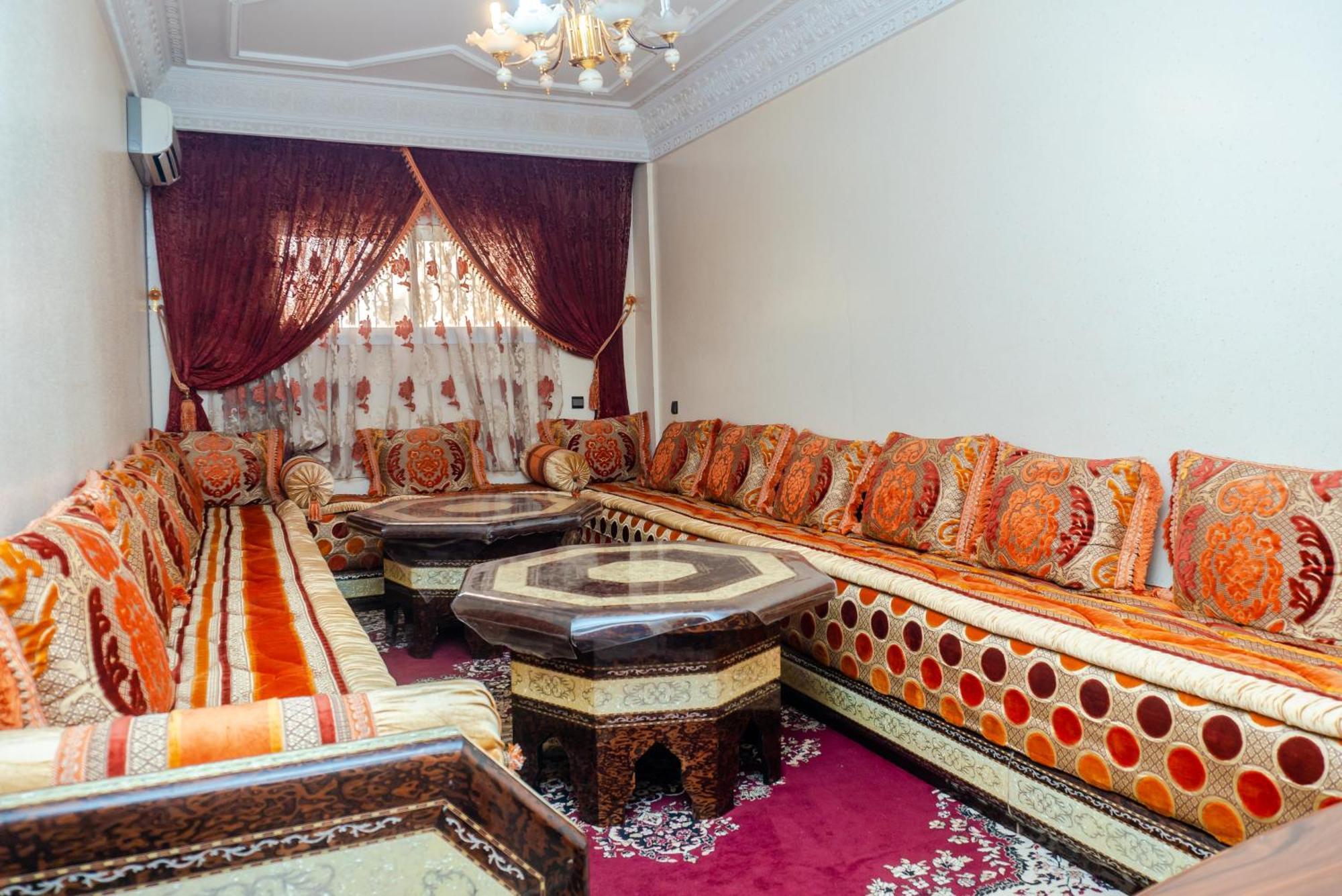 Linayass Apartment *