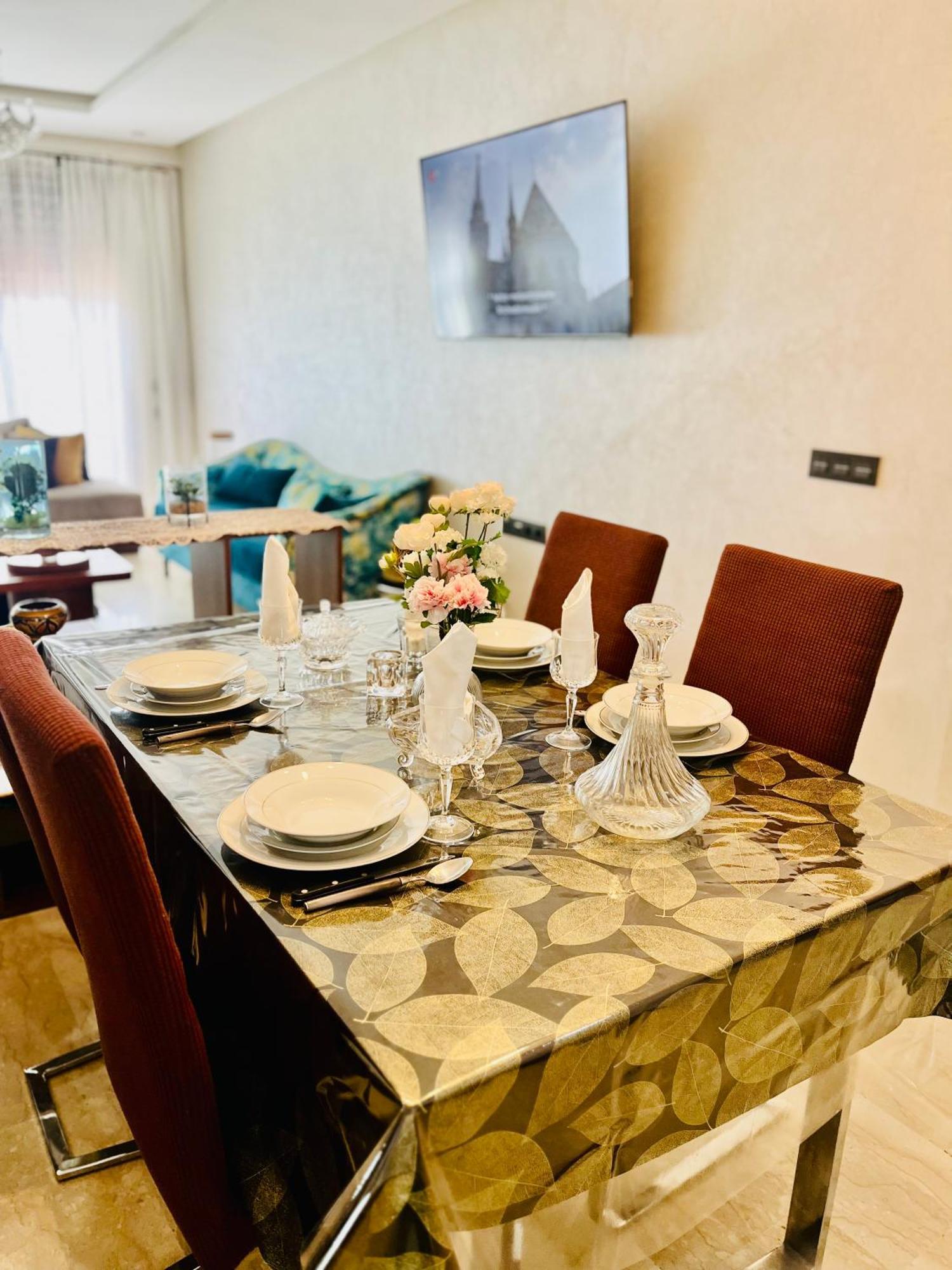 Bord De Apartment