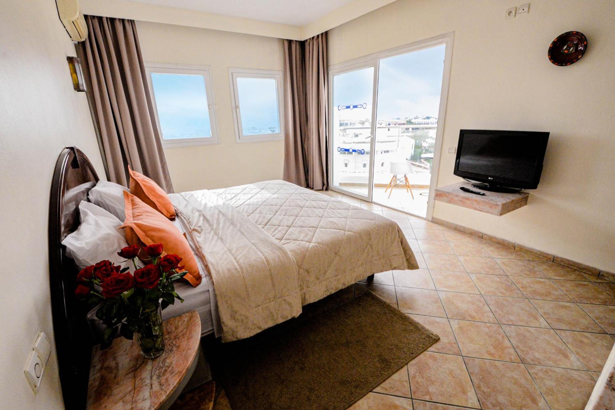Appart'hotel Intouriste Aparthotel