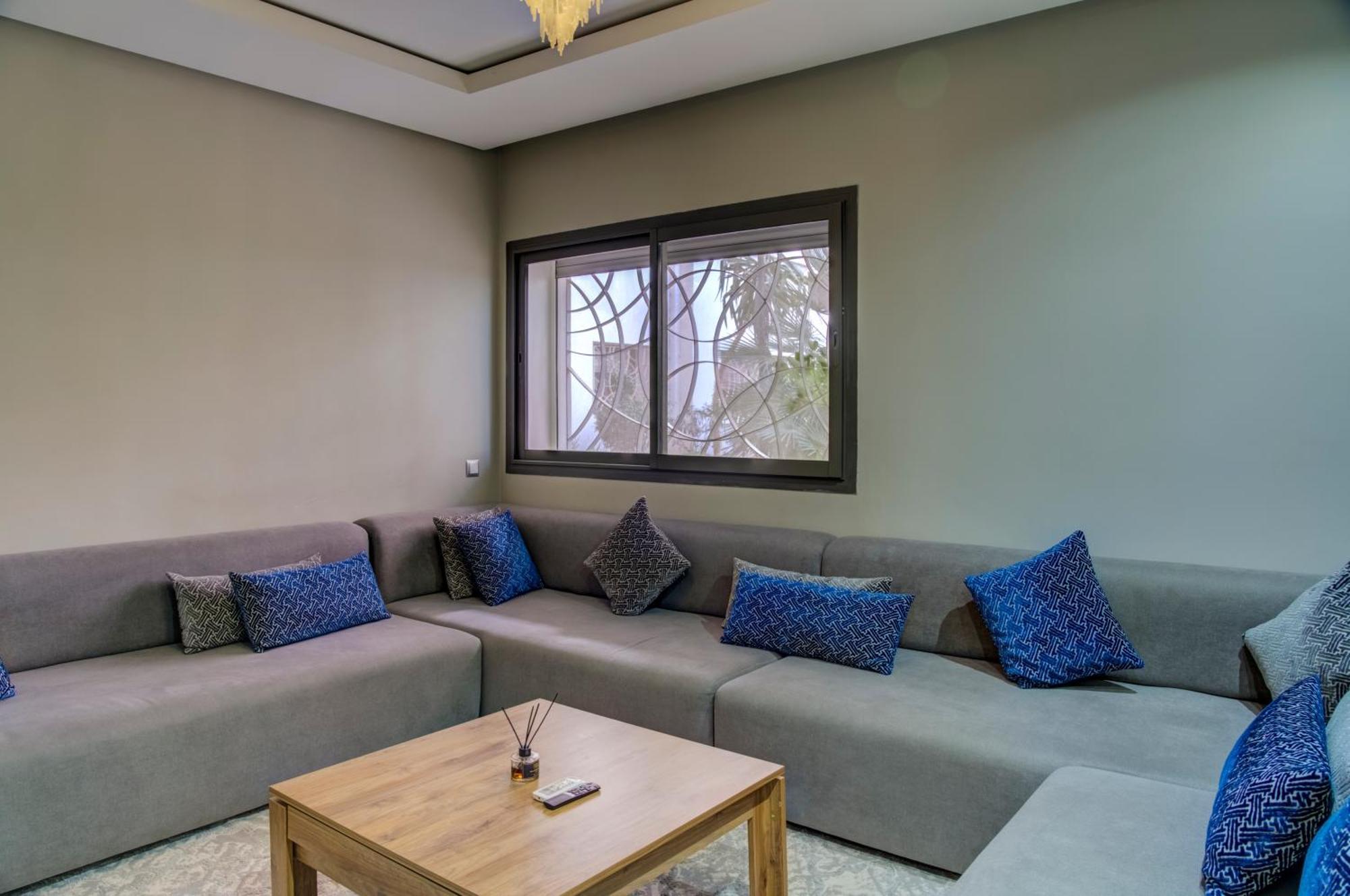 Moderne Et Bien Situe A Apartment
