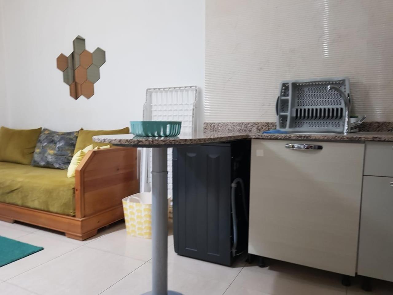 Islane Evasion Apartment