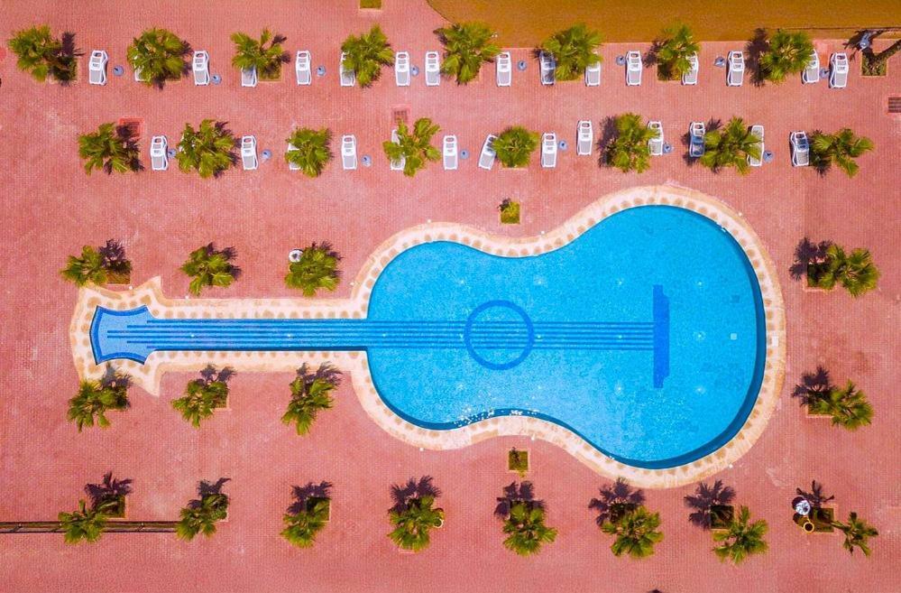 Appartement With Panoramic Ocean View In *