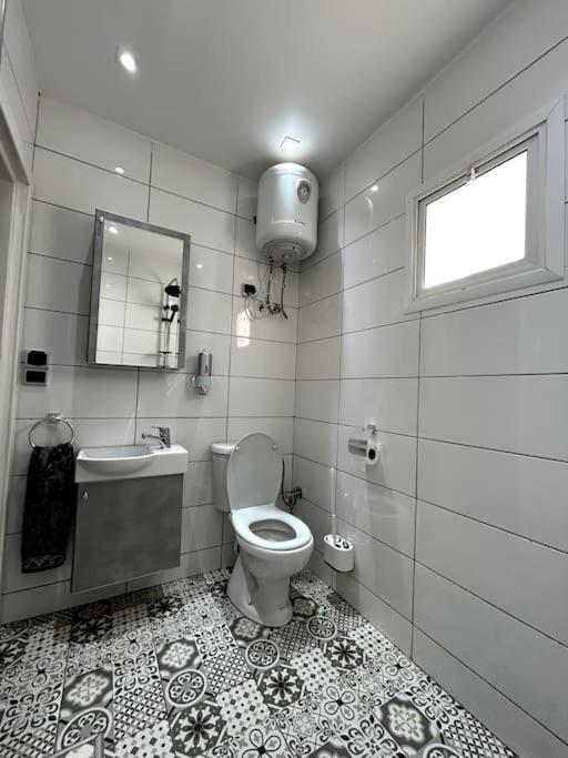Apartment Modern In