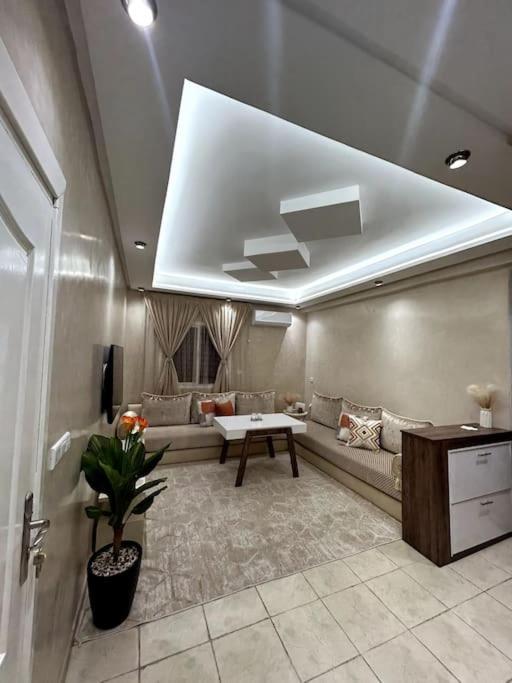 Modern In * Agadir