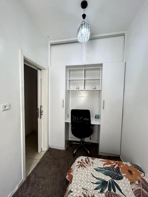Apartment Modern In