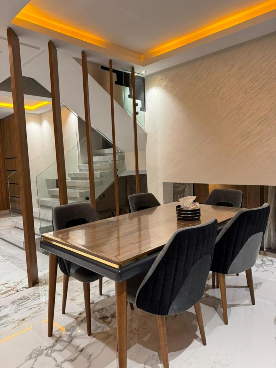 Villa A Luxurious At The Heart Of *
