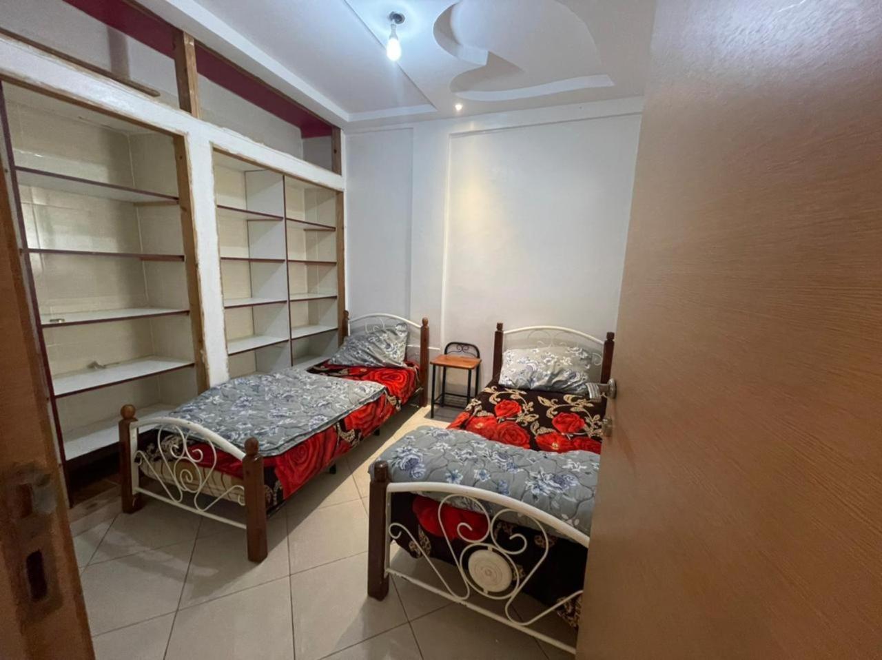 Apartment A Louer A *