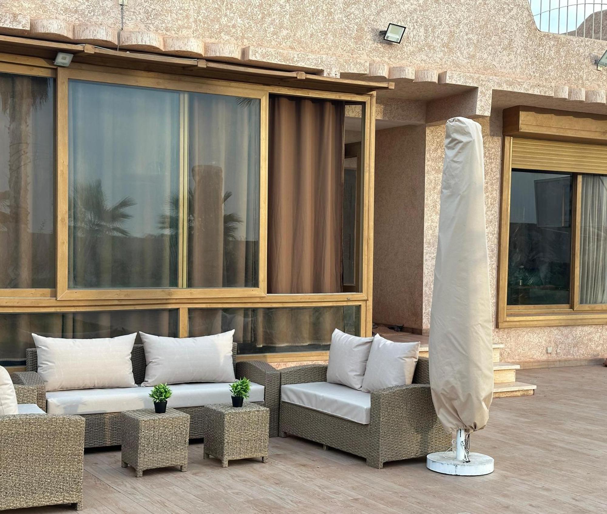 Peaceful Family Villa On A Farm With Private Pool And Stunning Mountain Views Villa *