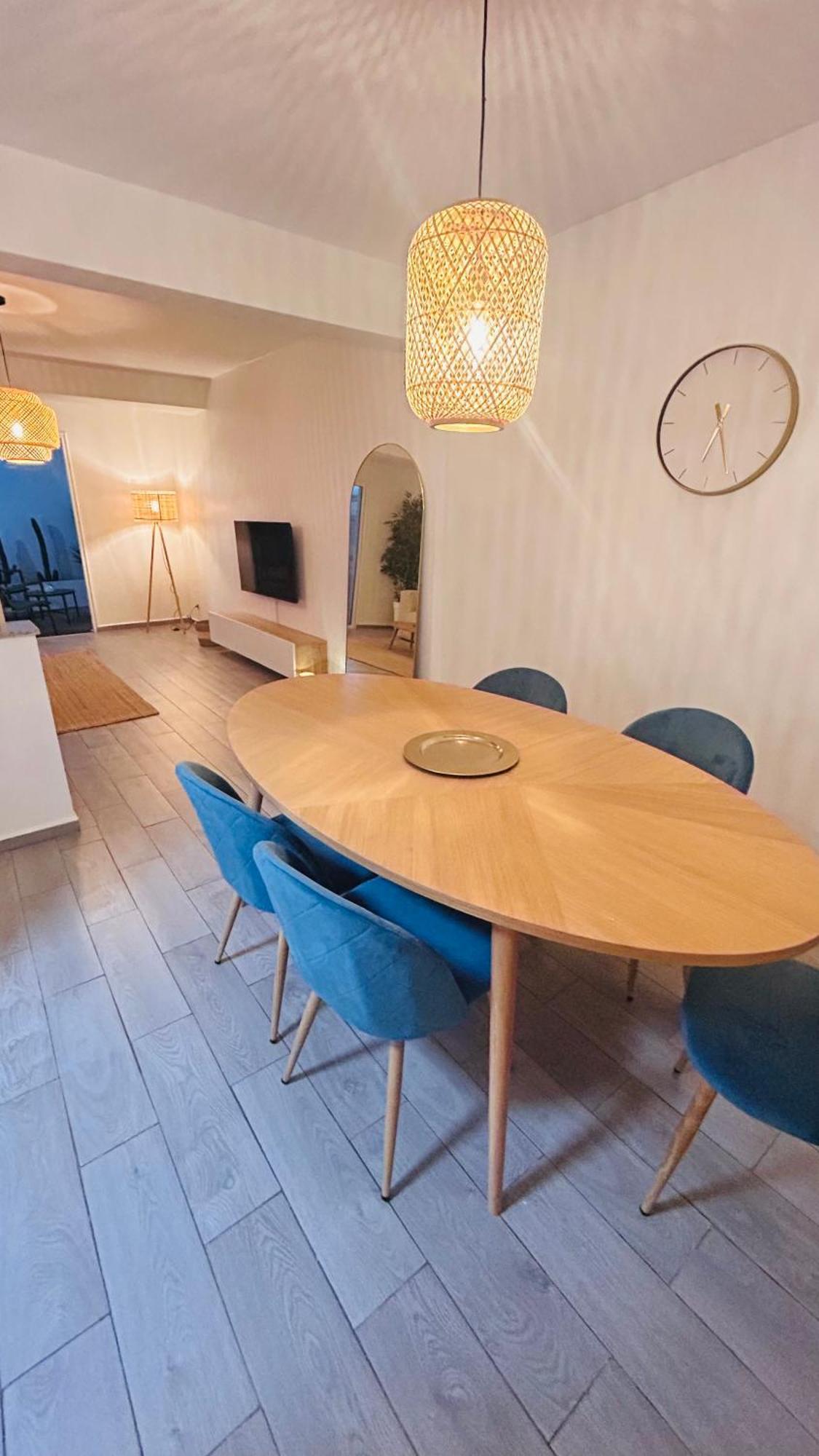 Bleue Holiday home *